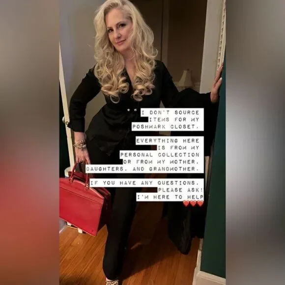 White House Black market Fabulous, strappy BRONZE leather sandal EUC 7M - Picture 13 of 13